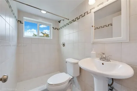 9975 SW 85th Street Miami FL 33173