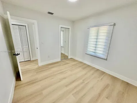 4131 NW 11th Place Miami FL 33127