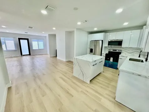 4131 NW 11th Place Miami FL 33127