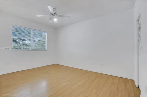 1851 NW 96th Terrace Pembroke Pines FL 33024