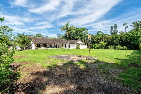 6252 NW 65th Terrace Parkland FL 33067