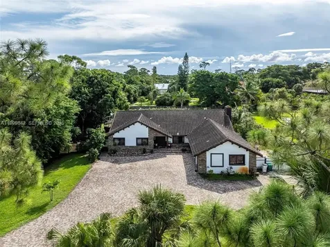 6252 NW 65th Terrace Parkland FL 33067
