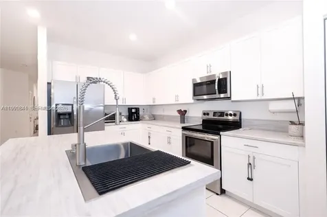 186 SW 185th Terrace Pembroke Pines FL 33029