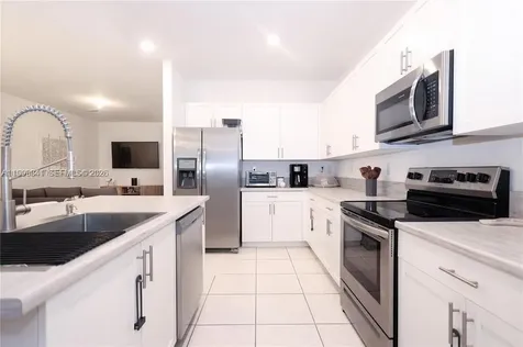 186 SW 185th Terrace Pembroke Pines FL 33029