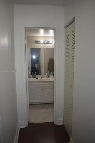 5231 Geneva Way Doral FL 33166