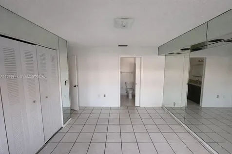 7891 W 29th Way Hialeah FL 33018