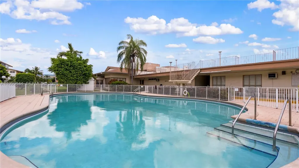 16900 NE 14th Avenue Miami FL 33162