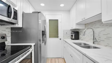 16900 NE 14th Avenue Miami FL 33162