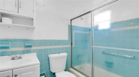 16900 NE 14th Avenue Miami FL 33162