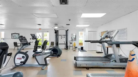 16900 NE 14th Avenue Miami FL 33162