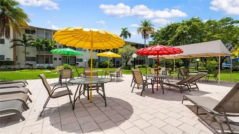 16900 NE 14th Avenue Miami FL 33162