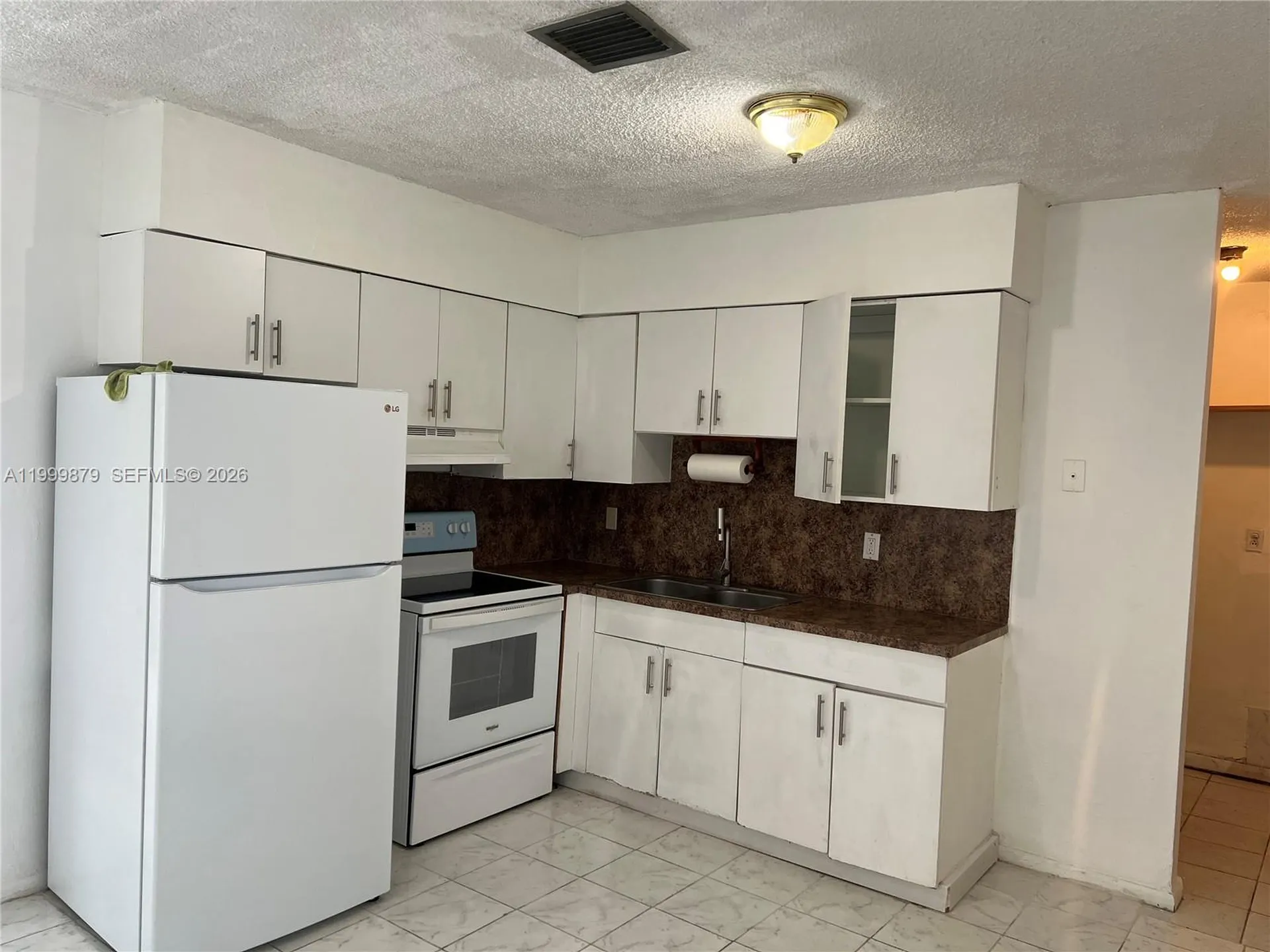 6328 Pierce Street Hollywood FL 33024