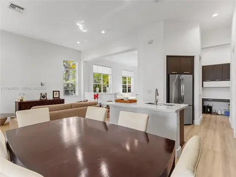 11339 NW 71st Street Doral FL 33178