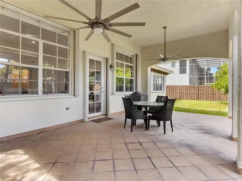 11339 NW 71st Street Doral FL 33178