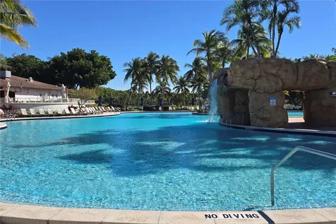 11339 NW 71st Street Doral FL 33178