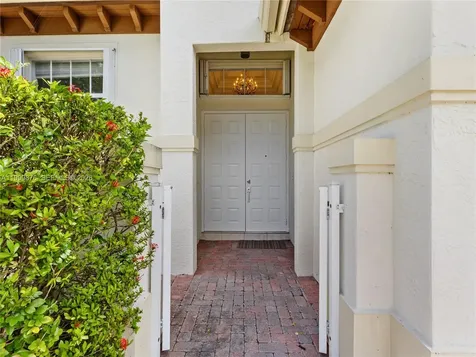 11339 NW 71st Street Doral FL 33178