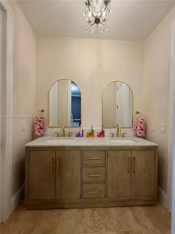 9494 SW 125th Terrace Miami FL 33176