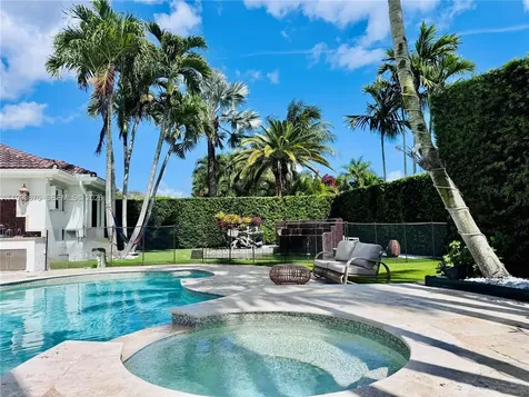 9494 SW 125th Terrace Miami FL 33176