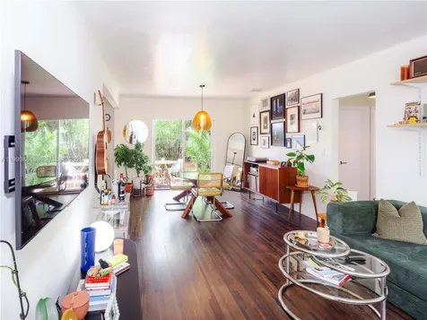 455 NE 111th Street Miami FL 33161