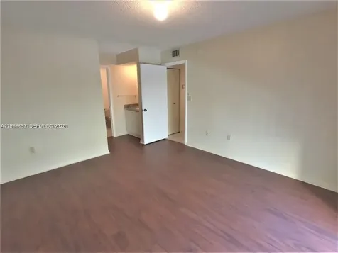 8590 SW 212th Street Cutler Bay FL 33189