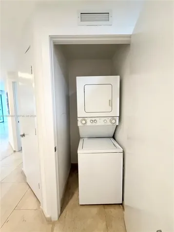 1050 Brickell Avenue Miami FL 33131