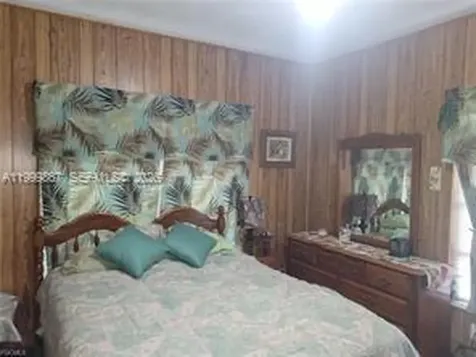 1104 Gulf Street Moore Haven FL 33471
