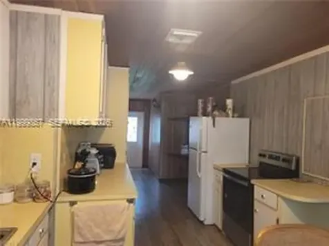 1104 Gulf Street Moore Haven FL 33471