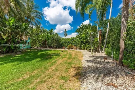 14610 Tarpon Drive Coral Gables FL 33158