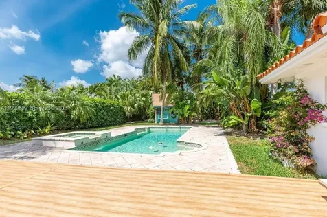 14610 Tarpon Drive Coral Gables FL 33158