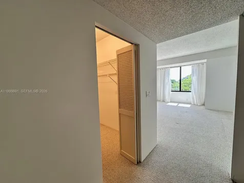201 Crandon Boulevard Key Biscayne FL 33149
