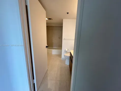 201 Crandon Boulevard Key Biscayne FL 33149