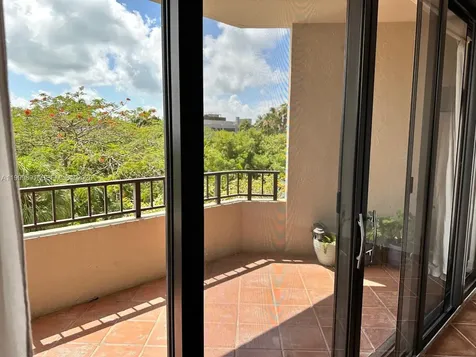 201 Crandon Boulevard Key Biscayne FL 33149