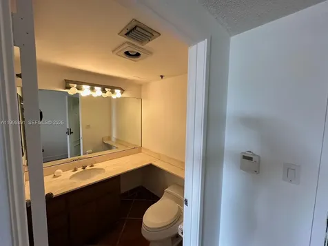 201 Crandon Boulevard Key Biscayne FL 33149
