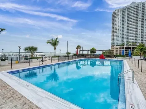 999 Brickell Bay Drive Miami FL 33131