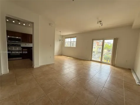 8800 NW 107th Court Doral FL 33178