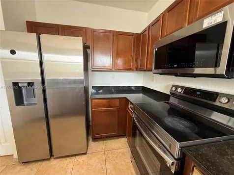 8800 NW 107th Court Doral FL 33178