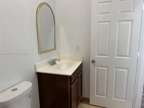 8800 NW 107th Court Doral FL 33178