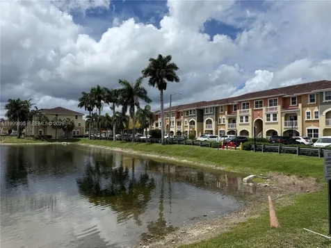 8800 NW 107th Court Doral FL 33178