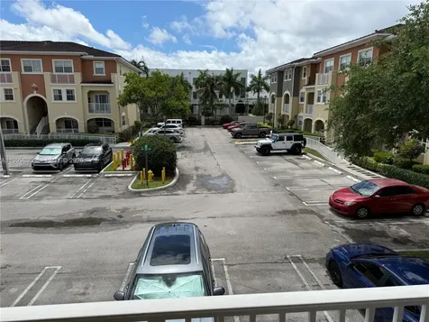 8800 NW 107th Court Doral FL 33178