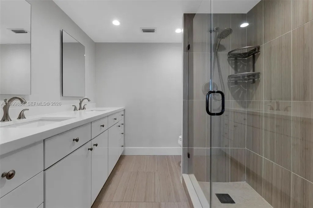 3050 NE 48th Street Fort Lauderdale FL 33308