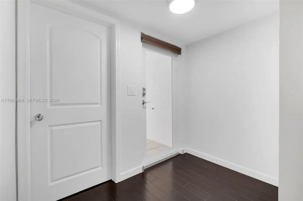 3050 NE 48th Street Fort Lauderdale FL 33308
