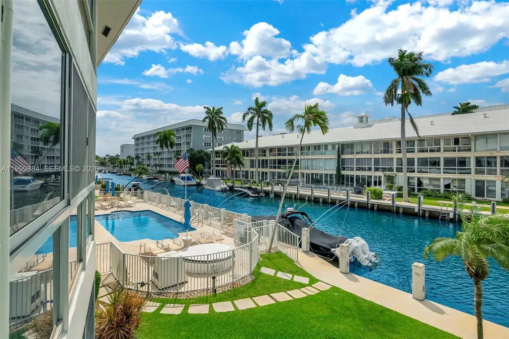 3050 NE 48th Street Fort Lauderdale FL 33308