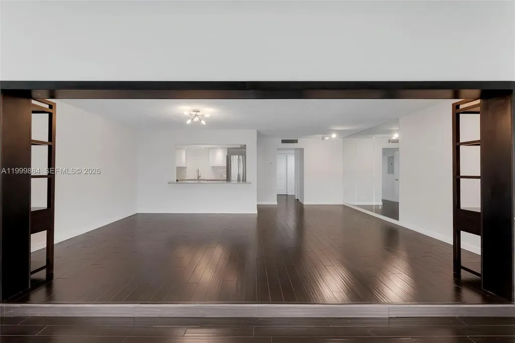 3050 NE 48th Street Fort Lauderdale FL 33308