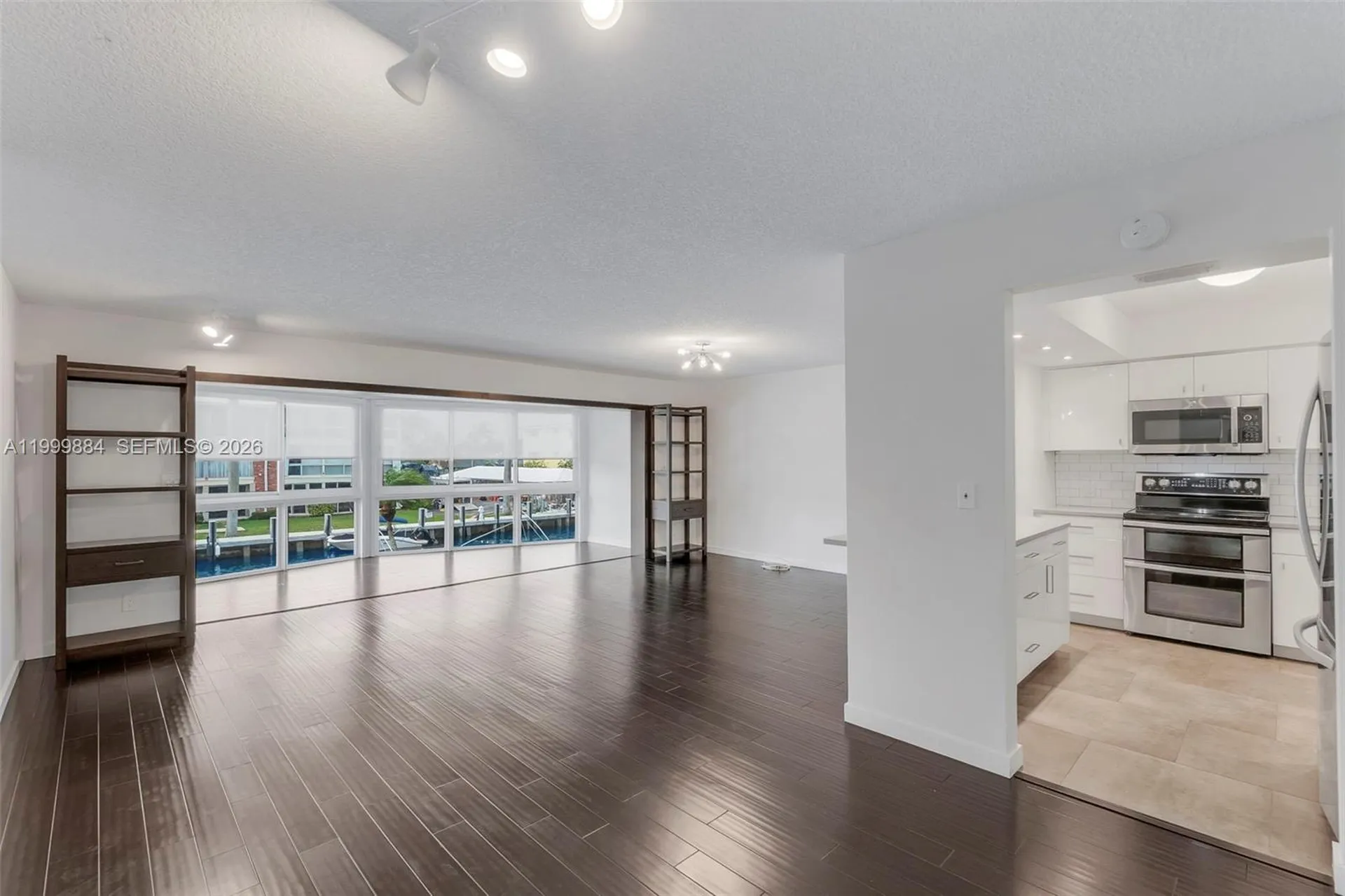 3050 NE 48th Street Fort Lauderdale FL 33308