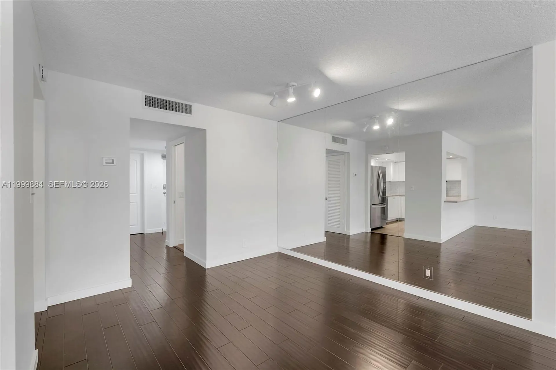 3050 NE 48th Street Fort Lauderdale FL 33308