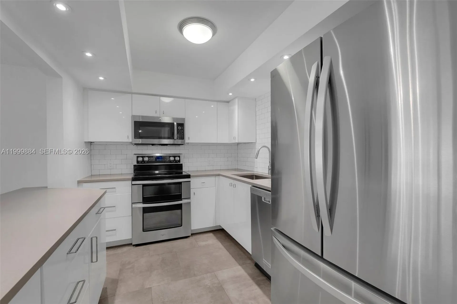 3050 NE 48th Street Fort Lauderdale FL 33308