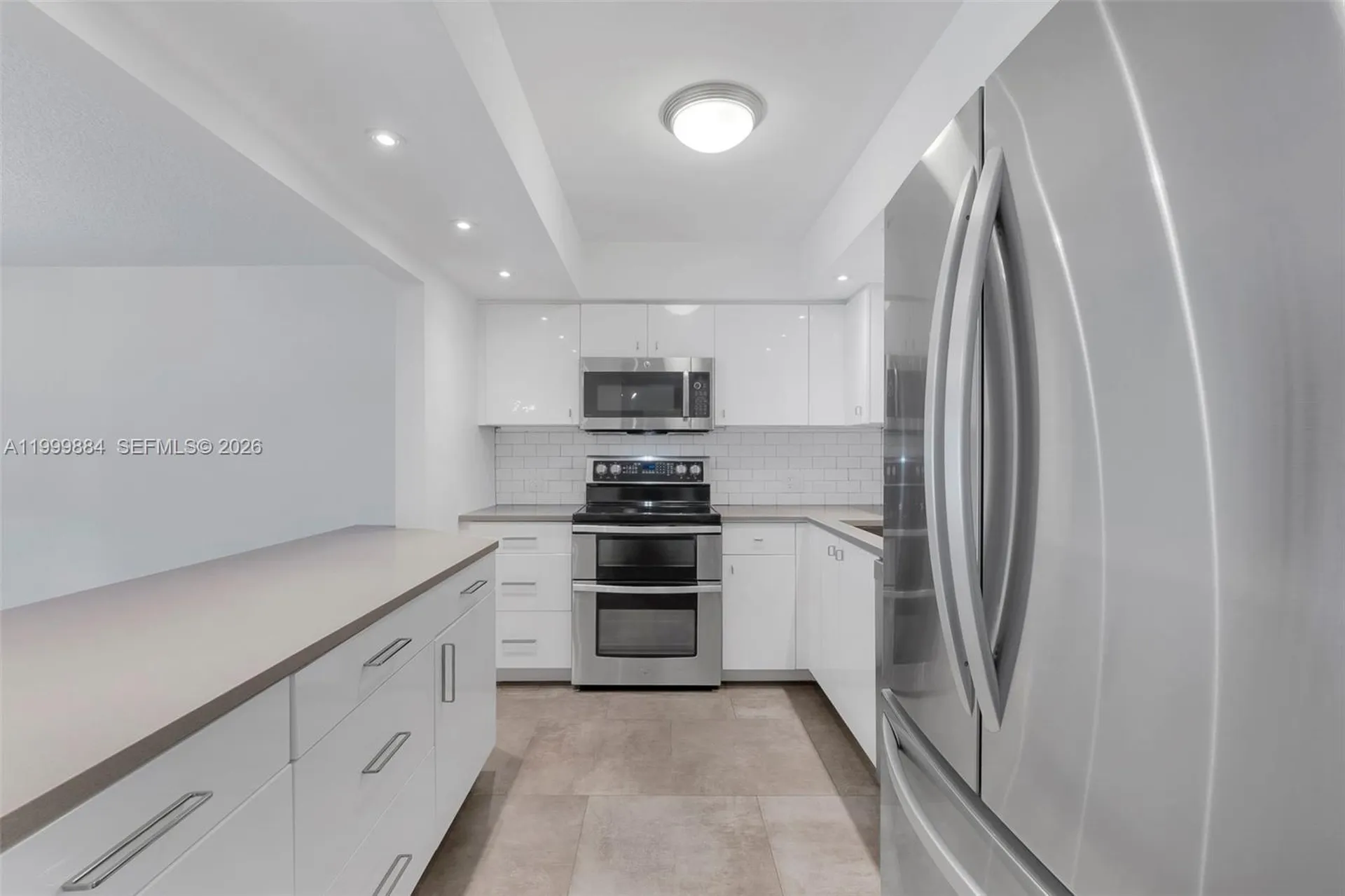 3050 NE 48th Street Fort Lauderdale FL 33308