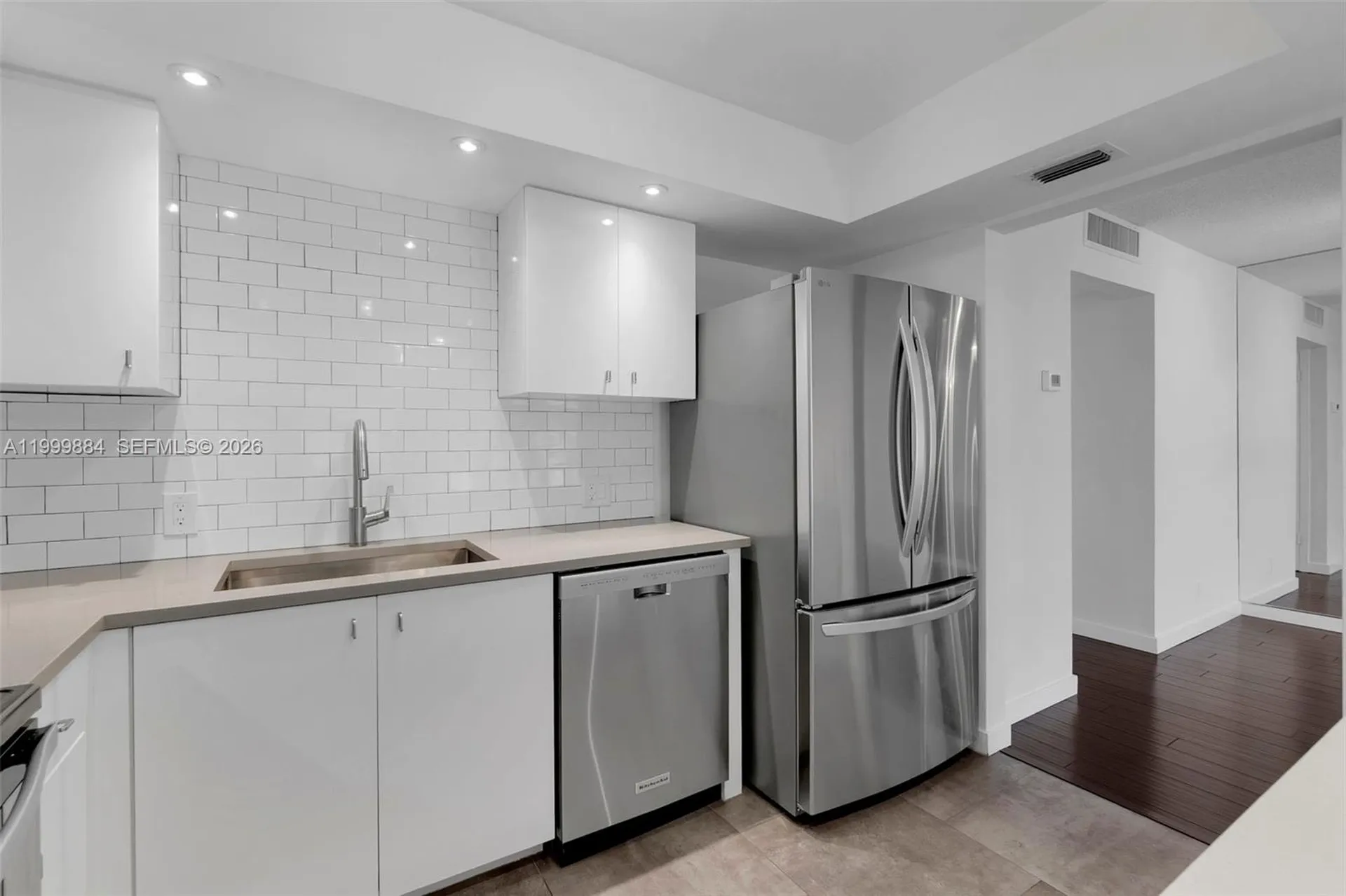 3050 NE 48th Street Fort Lauderdale FL 33308