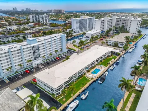 3050 NE 48th Street Fort Lauderdale FL 33308