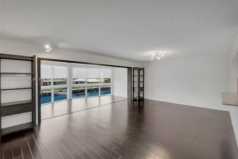 3050 NE 48th Street Fort Lauderdale FL 33308